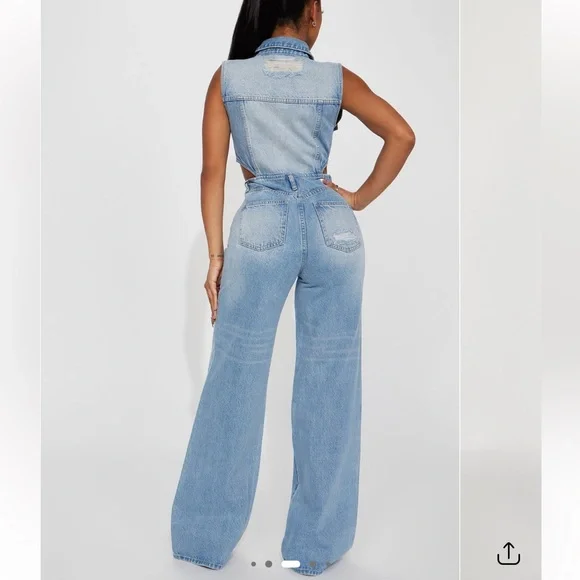 Fashion Nova Baylin Cutout Denim Jumpsuit – Size L – NWT - Picture 8 of 13